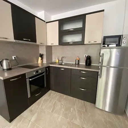 Dione Apartman